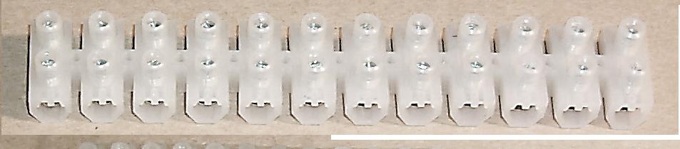 Barrette de domino 12 plots pour câble de 2,5 à 4mm²