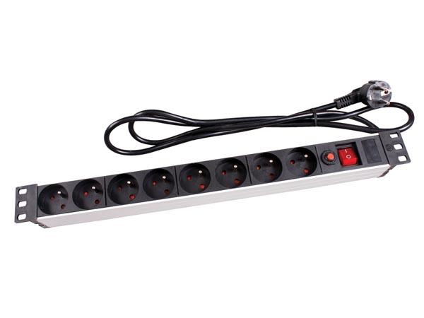 Multiprise rackable 19", 8 prises , protection thermique et surcharges ...