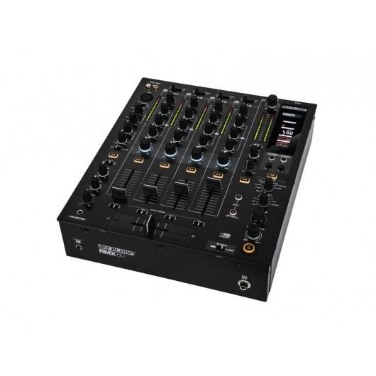La rmx-60 digital est une table de mixage numérique haut de gamme associant une remarquable qualité de son